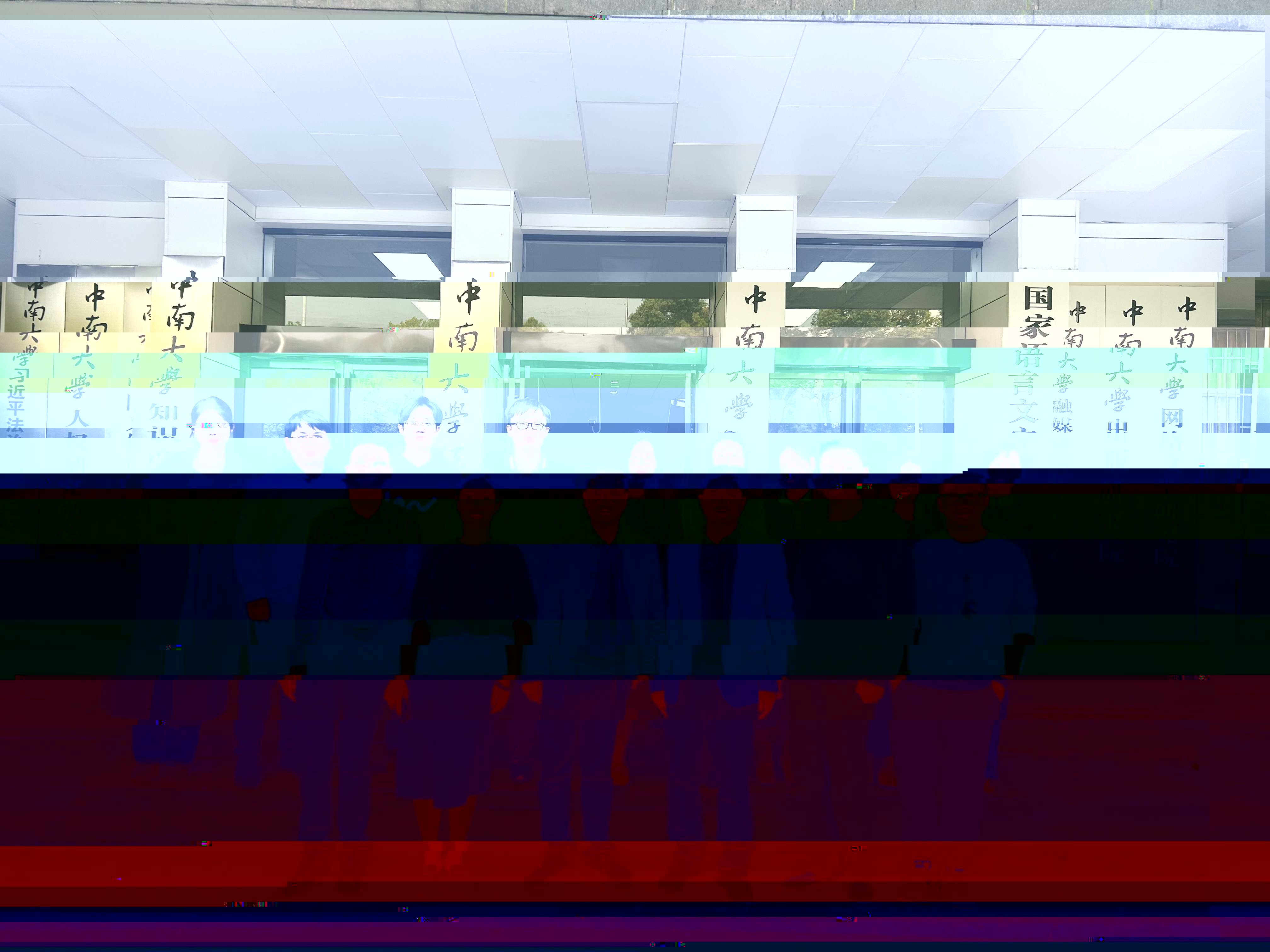 b15a3566095d49fe88c74bc035dc924a.jpg
